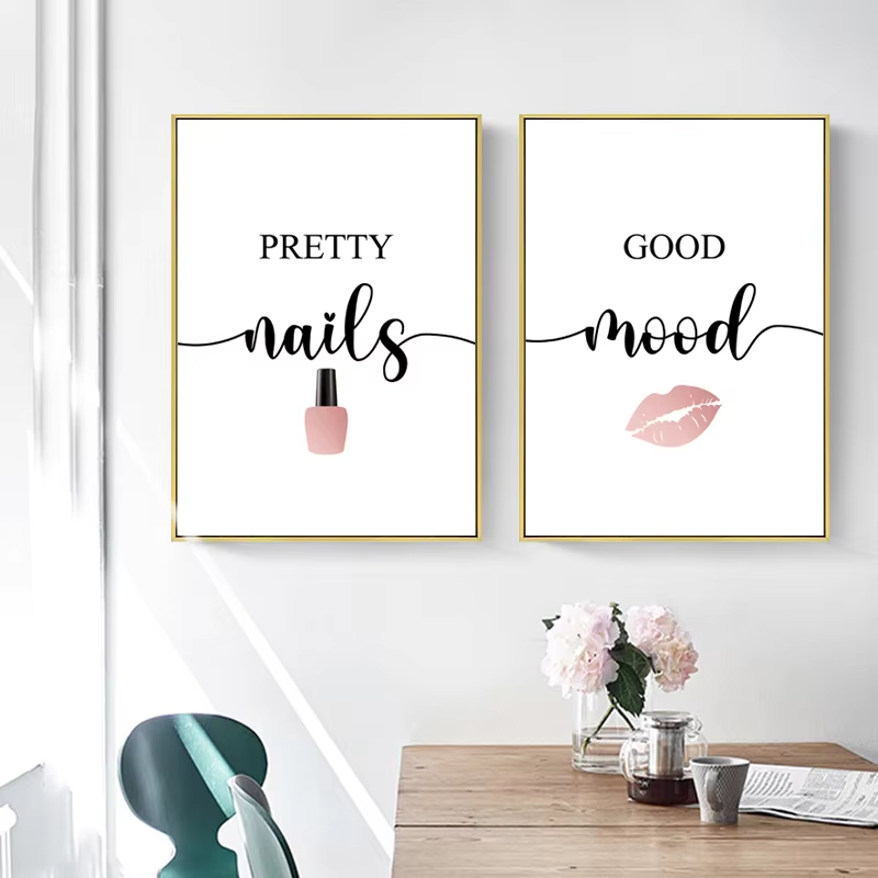 Beauty Of Makeup Quotes - Nordic ผู้หญิงสีชมพูริมฝีปากสีแดงเล็บคําคมแต่งหน้าโปสเตอร์ภาพวาดสีน้ํามัน Wall Art ภาพ Beauty