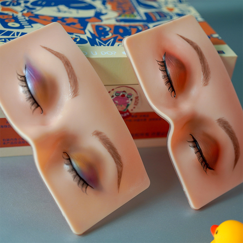 แผ่นซิลิโคนฝึกการแต่งหน้าใช้ซ้ - Beauty Makeup Academy บทวิจารณ์และราคา
